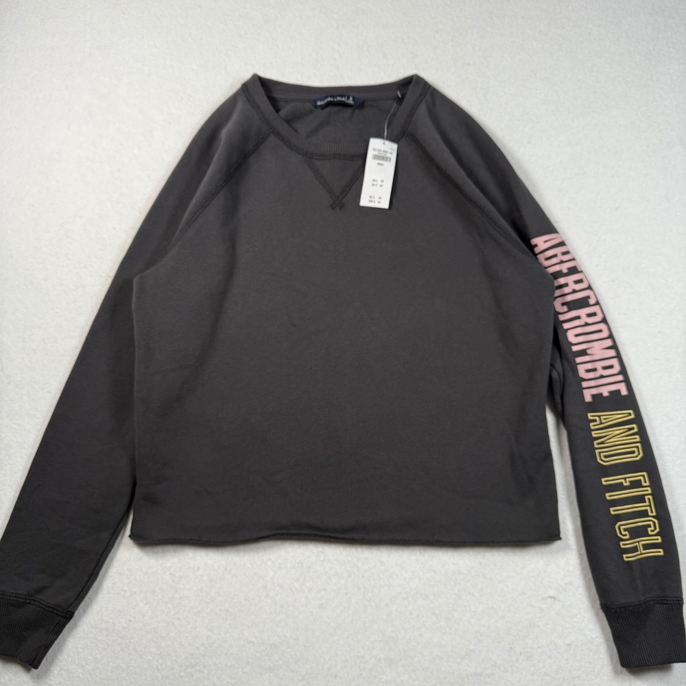 Abercrombie & Fitch Womens Small Gray Graphic Logo Raw Hem Fleece Sweatshirt NWT